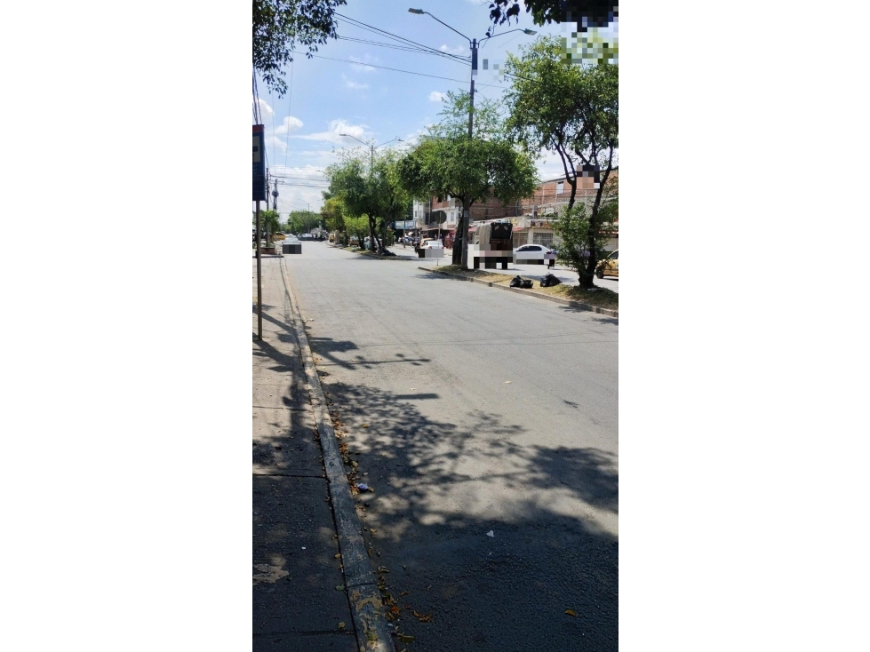 LC 1 CL 52 22 05 13 25 BRR LA NUEVA FLORESTA CR 22 52 04 - 2