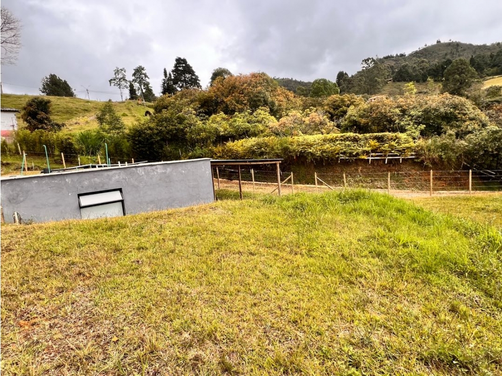 LINDA CABAÑA EN VENTA EN GUARNE CON EXCELENTE UBICACIÓN. Oportunidad. — foto 3