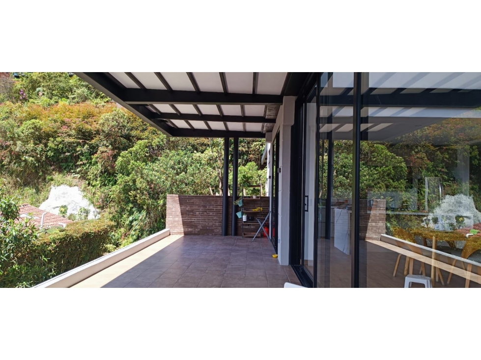 Linda casa de un nivel en Loma del Escobero Alto (*) — foto 3