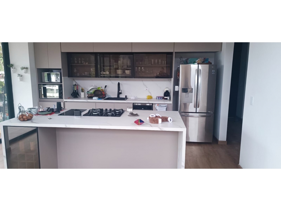 Linda casa de un nivel en Loma del Escobero Alto (*) — foto 6