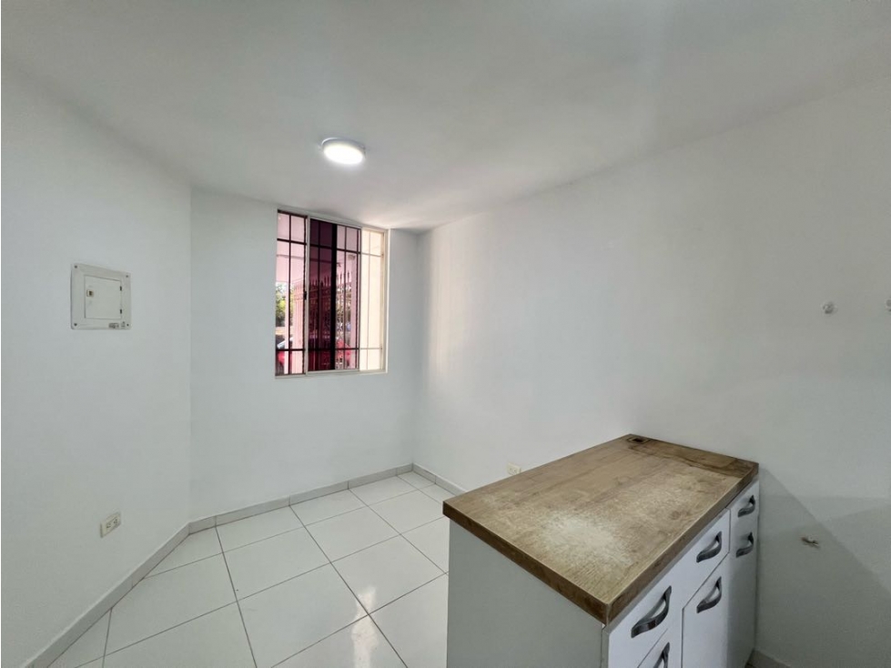 Linda casa en arriendo urbanización nuevo horizonte sector a carolina* - 5