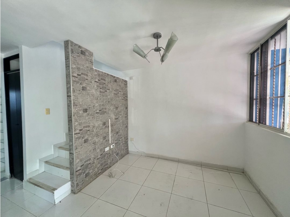 Linda casa en arriendo urbanización nuevo horizonte sector a carolina* - 6