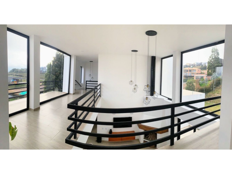 Linda casa en Loma del Escobero parte alta (*) — foto 5