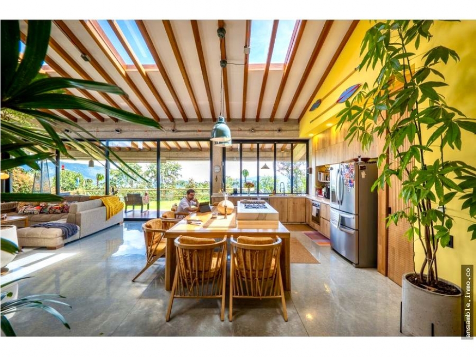 Linda casa en Loma del Escobero Alto (*) — foto 4