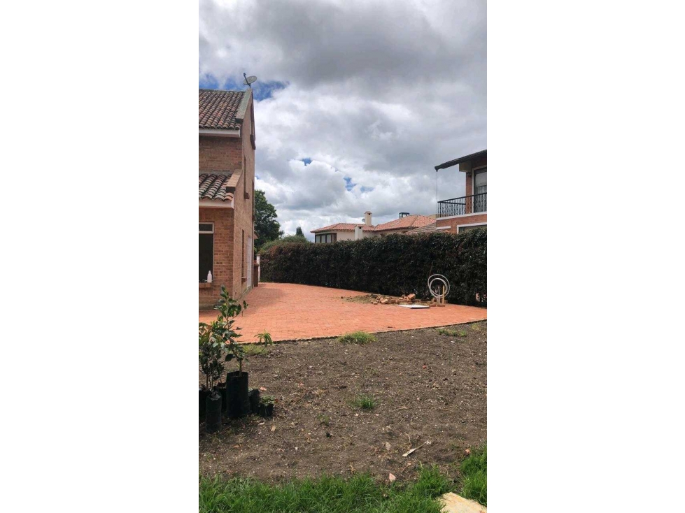 LINDA CASA CAMPESTRE EN ARRIENDO CAJICA 3 NIVELES PALOS VERDES - 3