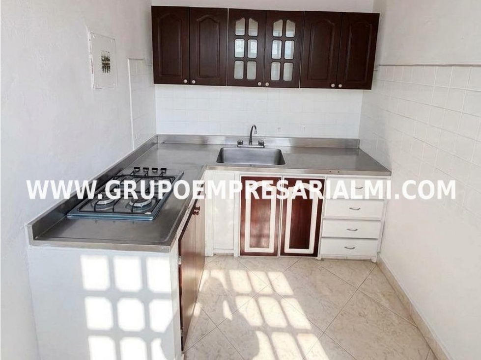 LINDA CASA EN VENTA - SECTOR PARQUE DE RIONEGRO COD: 34125