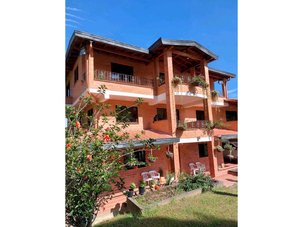 LINDA CASA FINCA DE OPORTUNIDAD EN VENTA EN GUARNE ANT. - Oportunidad. — foto 3