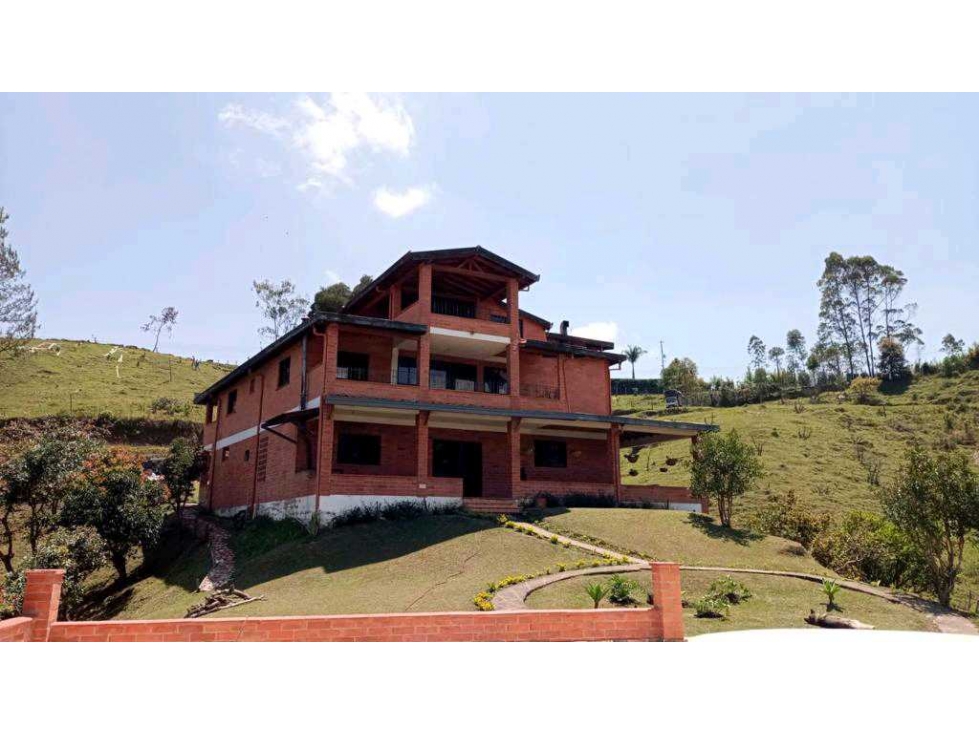 LINDA CASA FINCA DE OPORTUNIDAD EN VENTA EN GUARNE ANT. - Oportunidad. — foto 4