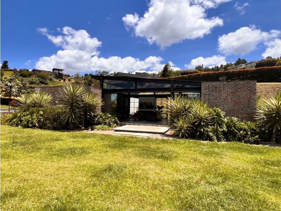 LINDA CASA FINCA EN PARCELACIÓN EN VENTA EN GUARNE ~ SECTOR AEROPUERTO — foto 2