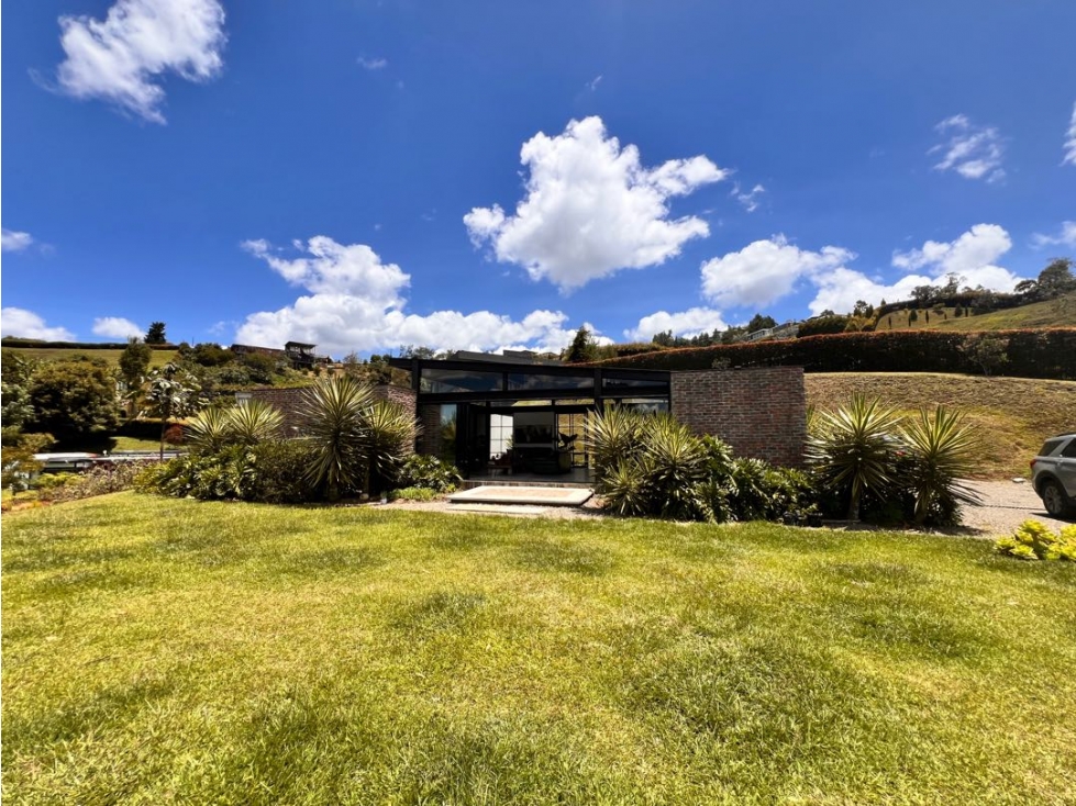 LINDA CASA FINCA EN PARCELACIÓN EN VENTA EN GUARNE ~ SECTOR AEROPUERTO — foto 3
