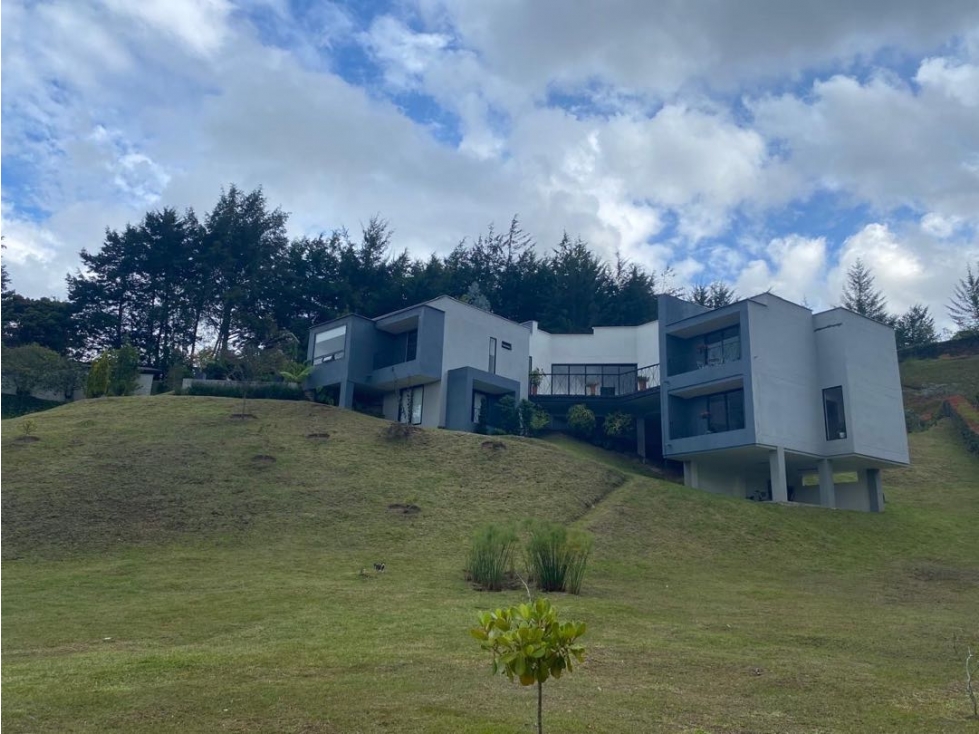 LINDA CASA FINCA EN VENTA EN PARCELACIÓN CERCA SAN ANTONIO DE PEREIRA. — foto 2