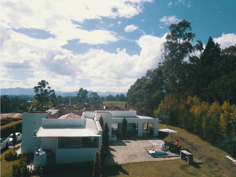 Linda Casa Finca Frente Hospital San Vicente Fundación Rionegro