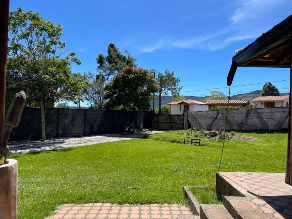 LINDA CASA FINCA TIPO CABAÑA EN VENTA CON EXCELENTE UBICACIÓN... — foto 4