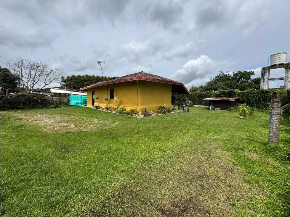 LINDA CASA FINCA TRADICIONAL... EN VENTA MUY CERCA AL CLUB LLANOGRANDE — foto 3