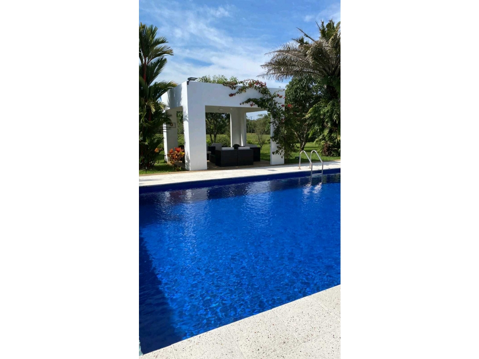 VENTA FINCA CON CASA CAMPESTRE VDA . LOS MEDIOS RESTREPO-META - 2