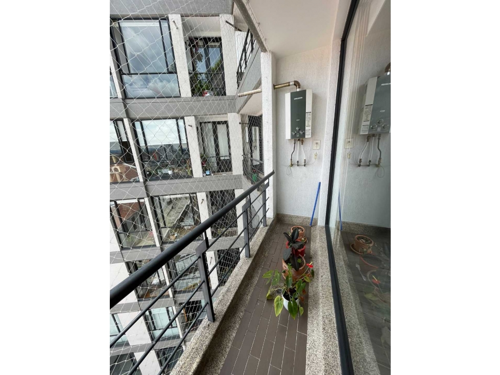 LINDO APARTAESTUDIO EN ARRIENDO CHAPINERO ALTO — foto 2