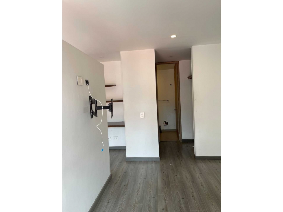 LINDO APARTAESTUDIO EN ARRIENDO CHAPINERO ALTO — foto 4