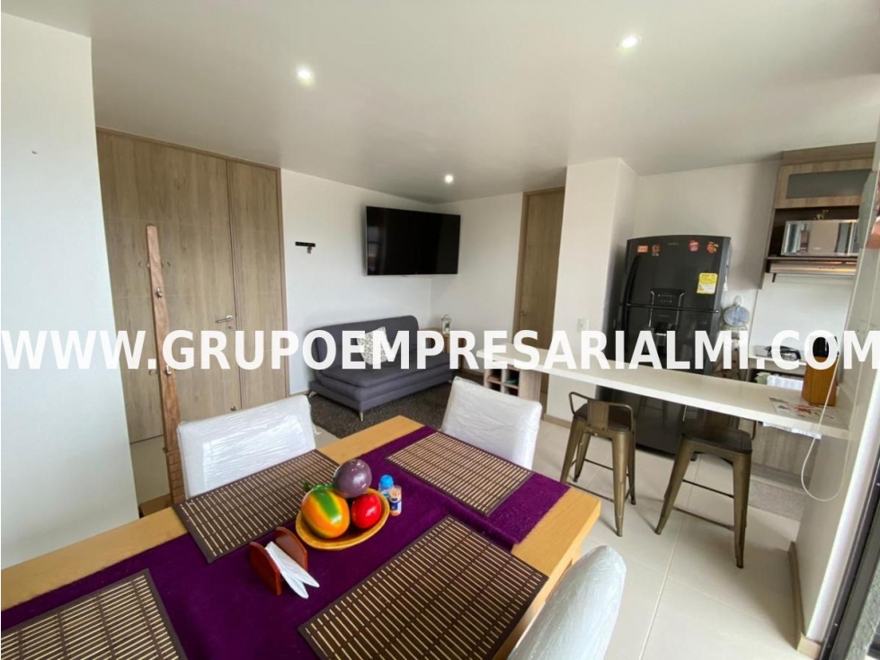 LINDO APARTAMENTO AMOBLADO - SECTOR BARRO BLANCO RIONEGRO COD: 28781 - 3