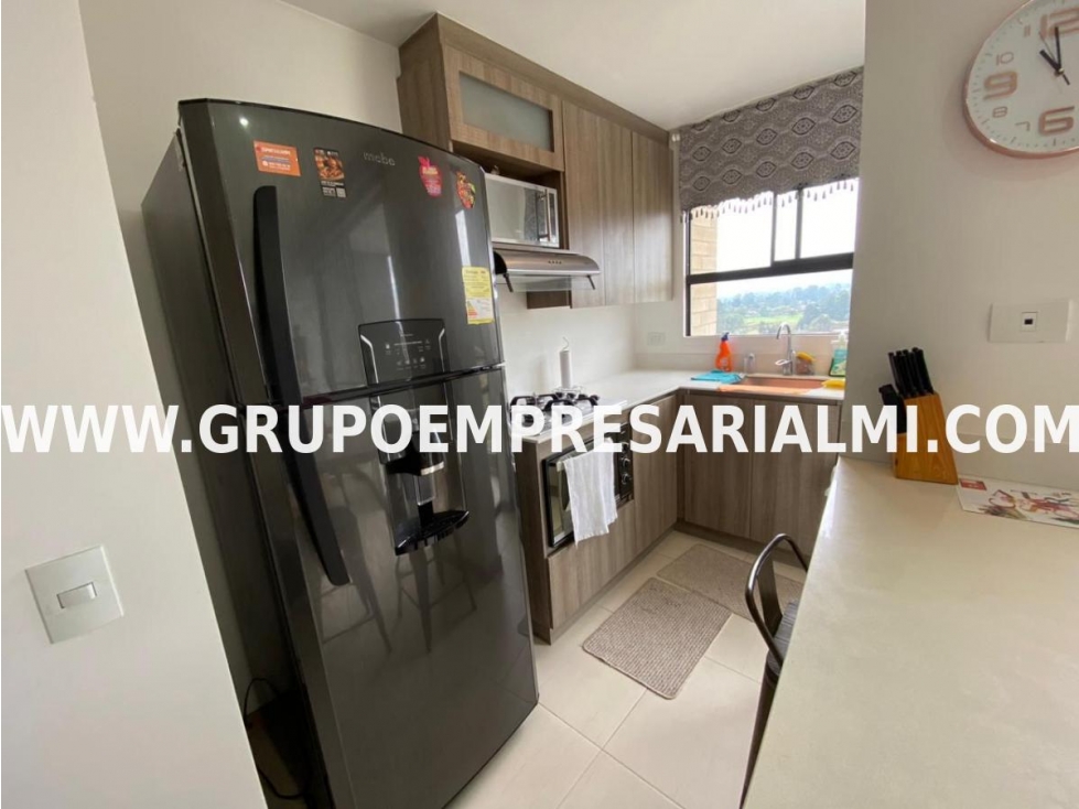 LINDO APARTAMENTO AMOBLADO - SECTOR BARRO BLANCO RIONEGRO COD: 28781 - 6
