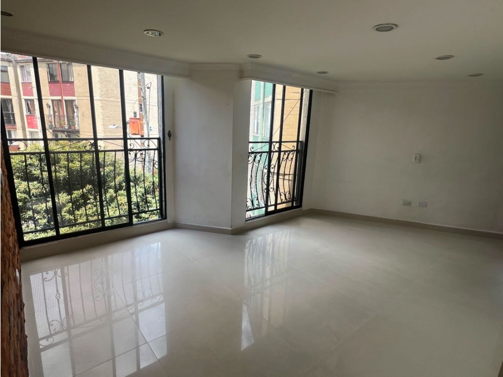 LINDO APARTAMENTO | BARRIO LA ALDEA, BELLO EN VENTA F557 — foto 2