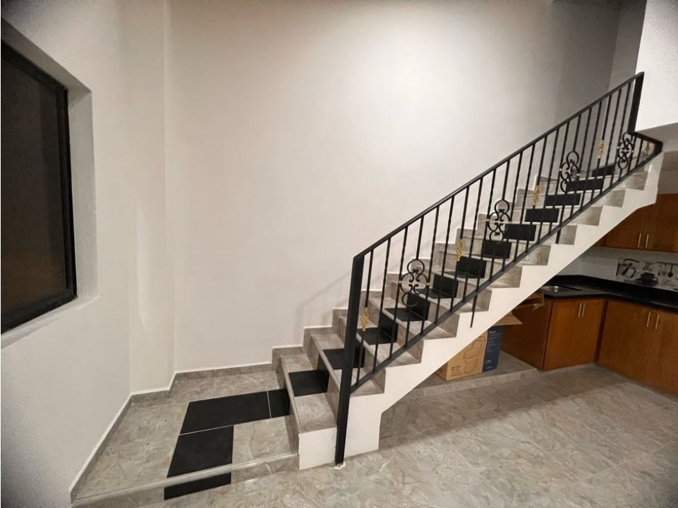 LINDO APARTAMENTO DE SEGUNDO PISO MÁS MANSARDA EN VENTA - CARMEN VIB. — foto 5