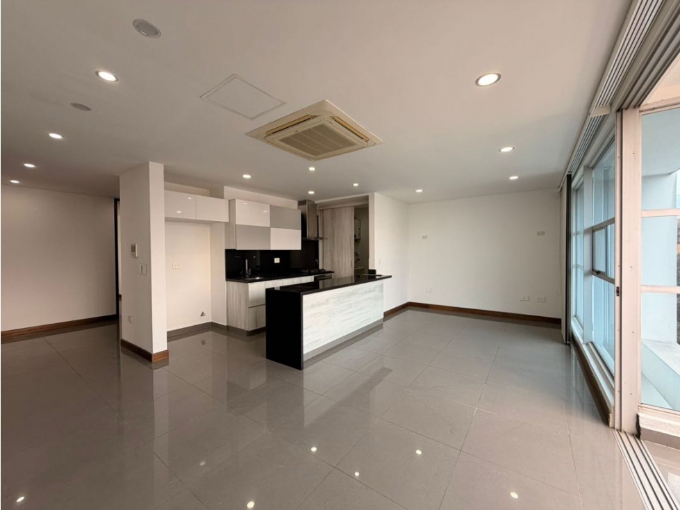 Lindo Apartamento Penthouse Duplex en Laureles