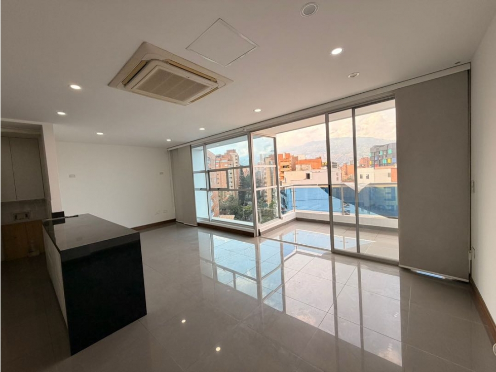 Lindo Apartamento Penthouse Duplex en Laureles — foto 3