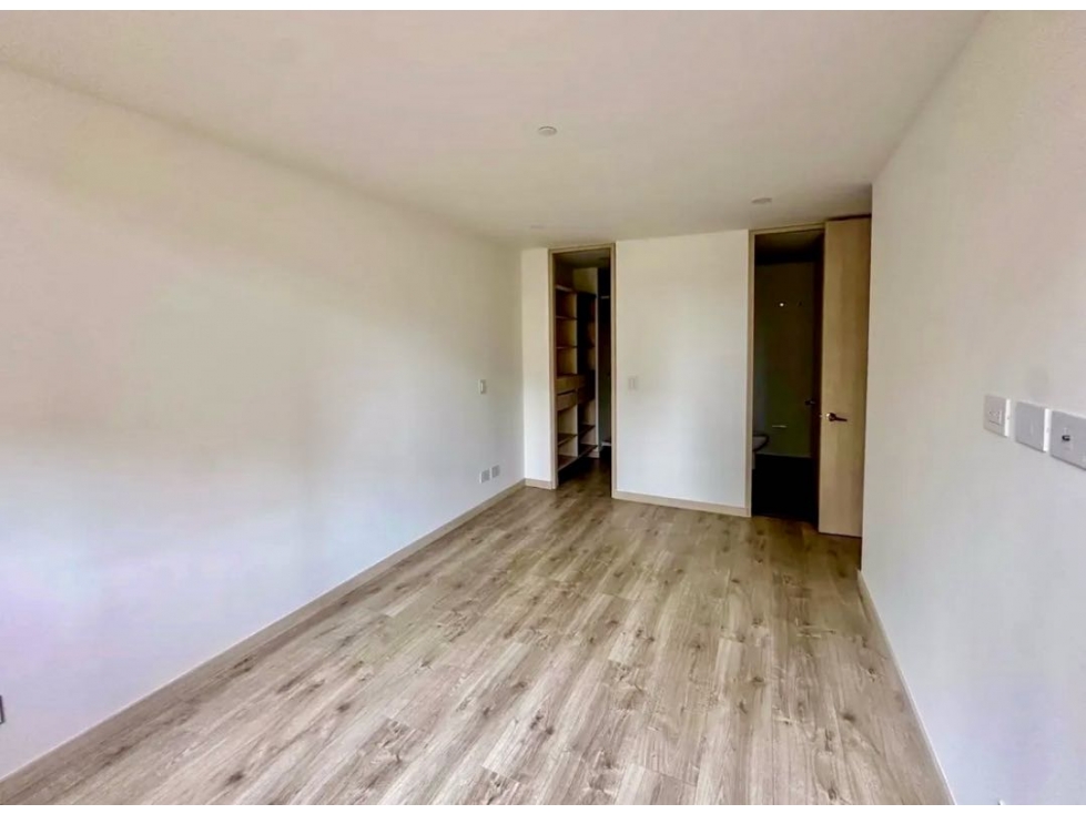 Lindo Apartamento en Altos del Poblado — foto 5