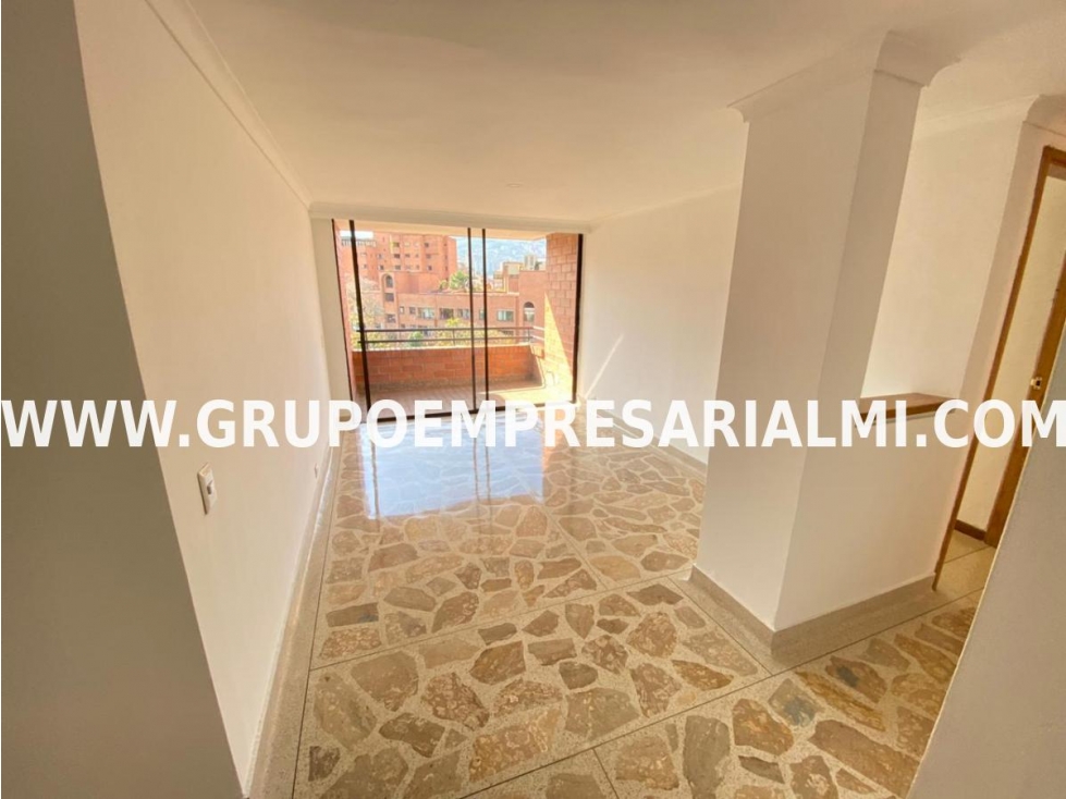 LINDO APARTAMENTO EN ARRIENDO - SECTOR SANTA TERESITA COD: 30613