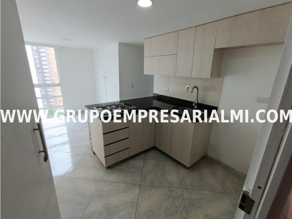 LINDO APARTAMENTO EN ARRIENDO - SECTOR MARÍA AUXILIADORA COD: 30113 — foto 6