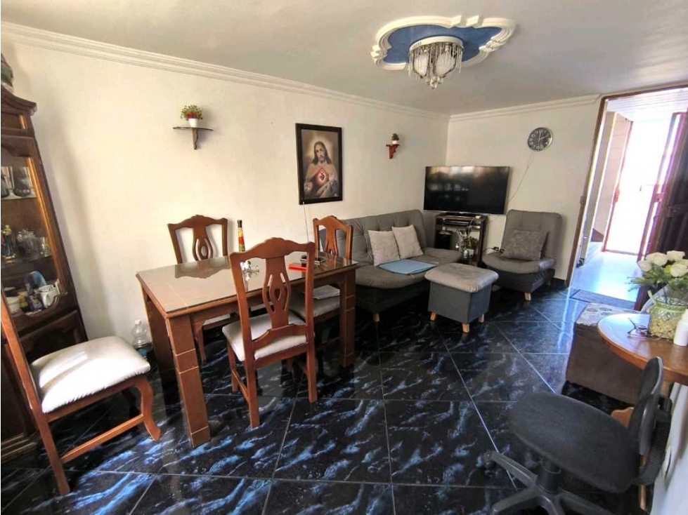 SE VENDE APARTAMENTO EN BELLO BARRIO EL TRAPICHE EN UNIDAD CERRADA - 3