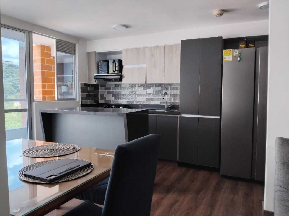Venta Lindo apartamento en La Estrella, sector la Aldea.