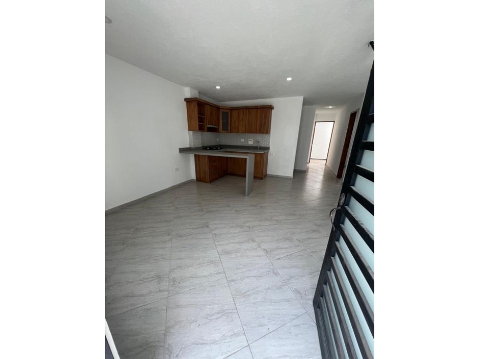 LINDO APARTAMENTO EN PRIMER CON GARAJE EN VENTA - EL CARMEN VÍBORAL. — foto 5