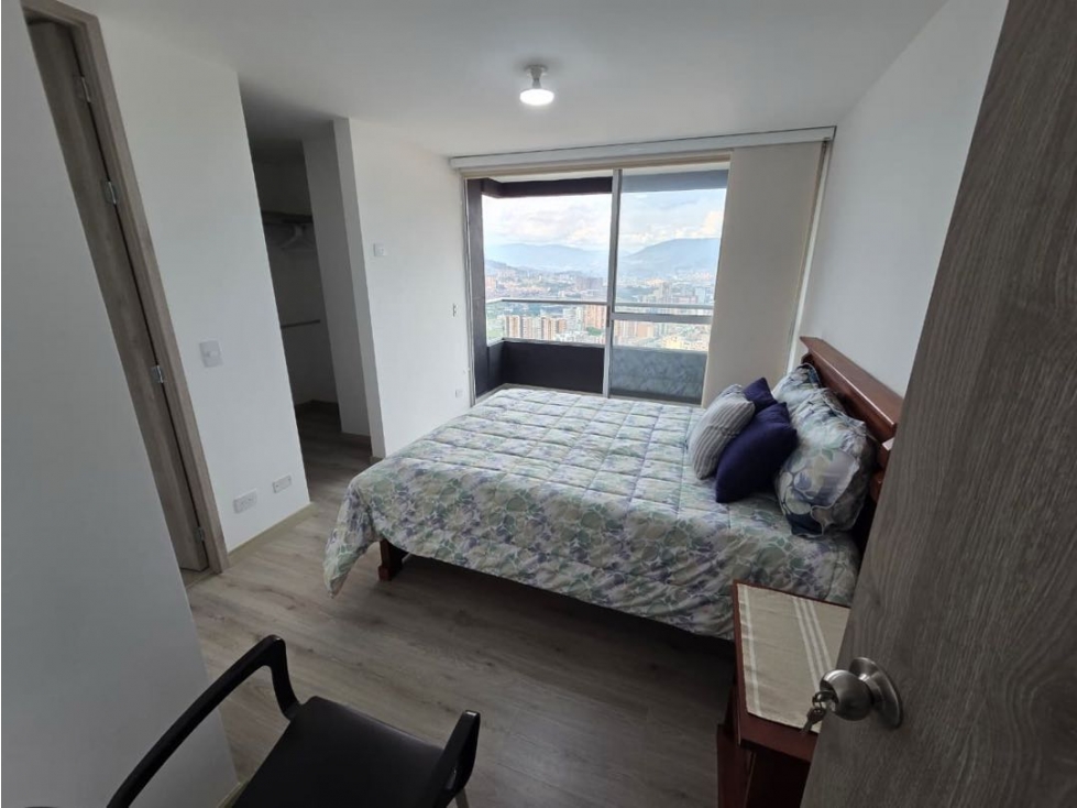 LINDO APARTAMENTO EN SABANETA LOMA AVES MARIAS PISO ALTO HERMOSA VISTA — foto 3