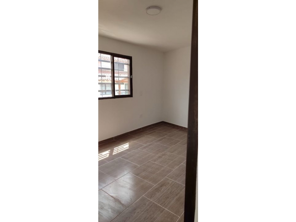 LINDO APARTAMENTO EN SEGUNDO NIVEL EN VENTA - EL CARMEN DE VÍBORAL ANT — foto 3
