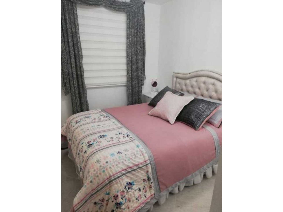 LINDO APARTAMENTO EN VENTA EN EL CARMEN DE VÍBORAL EXCELENTE UBICACIÓN — foto 2