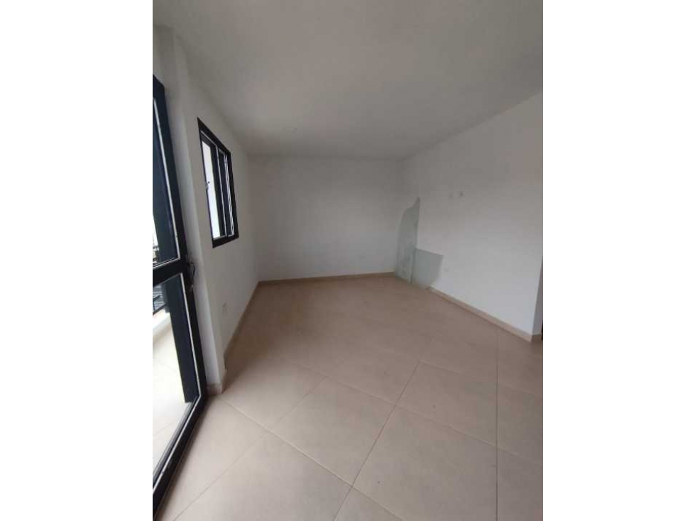 LINDO APARTAMENTO EN VENTA EN SEGUNDO PISO CON EXCELENTE UBICACIÓN. — foto 6
