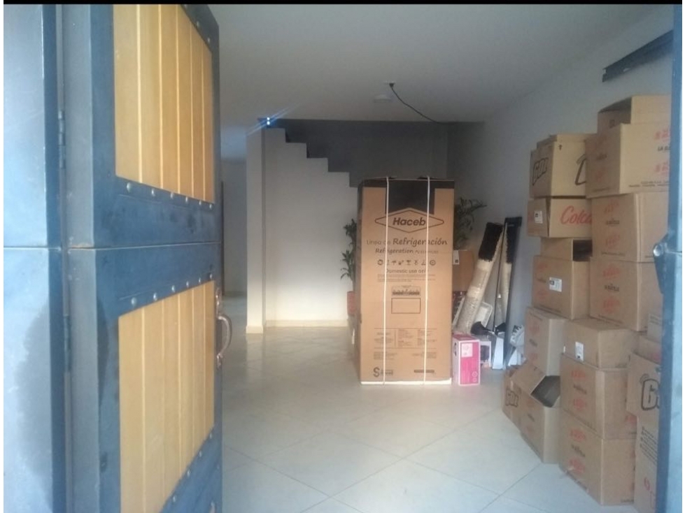 LINDA CASA EN VENTA EN EXCELENTE VECINDARIO EN EL CARMEN DE VIB — foto 4