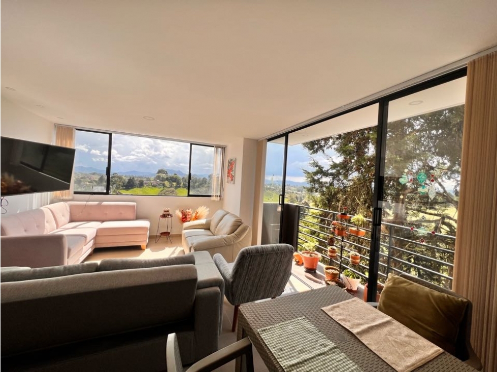 LINDO APARTAMENTO EN VENTA EXCELENTE UBICACIÓN Y ACABADOS - CARMEN VIB