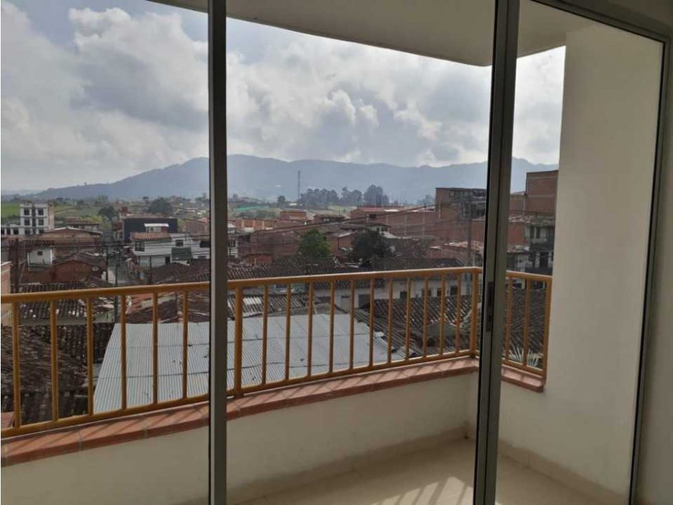 LINDO APARTAMENTO EN VENTA MUY CERCA AL PARQUE PRINCIPAL - CARMEN VIB. — foto 2