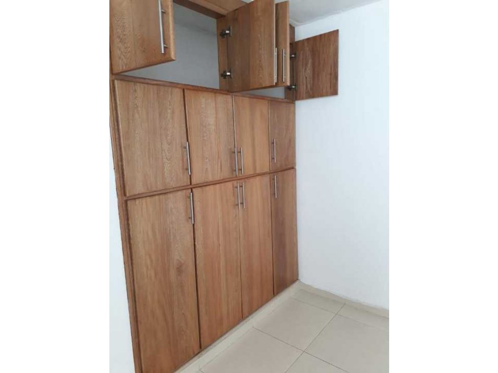 LINDO APARTAMENTO EN VENTA MUY CERCA AL PARQUE PRINCIPAL - CARMEN VIB. — foto 4