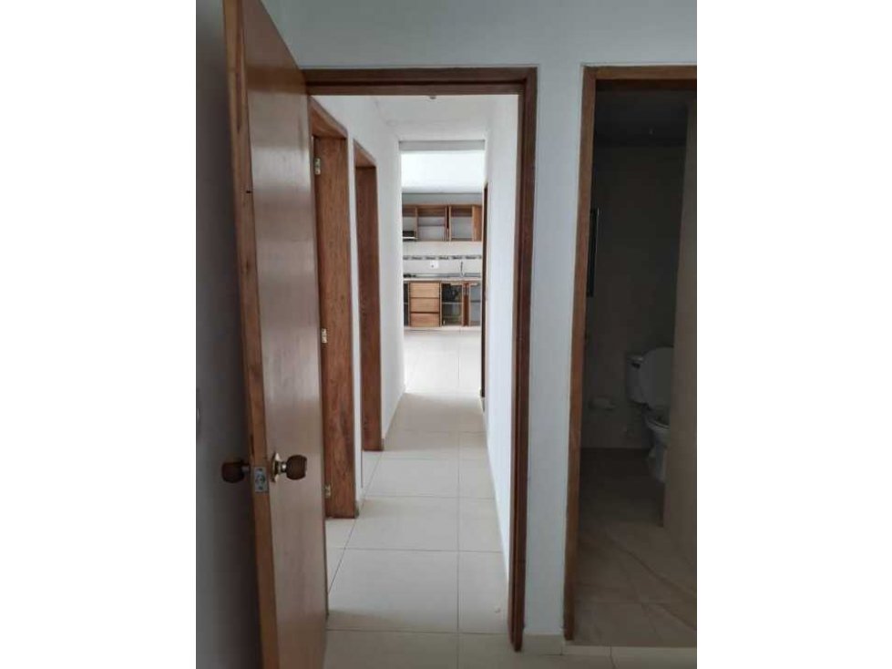 LINDO APARTAMENTO EN VENTA MUY CERCA AL PARQUE PRINCIPAL - CARMEN VIB. — foto 5