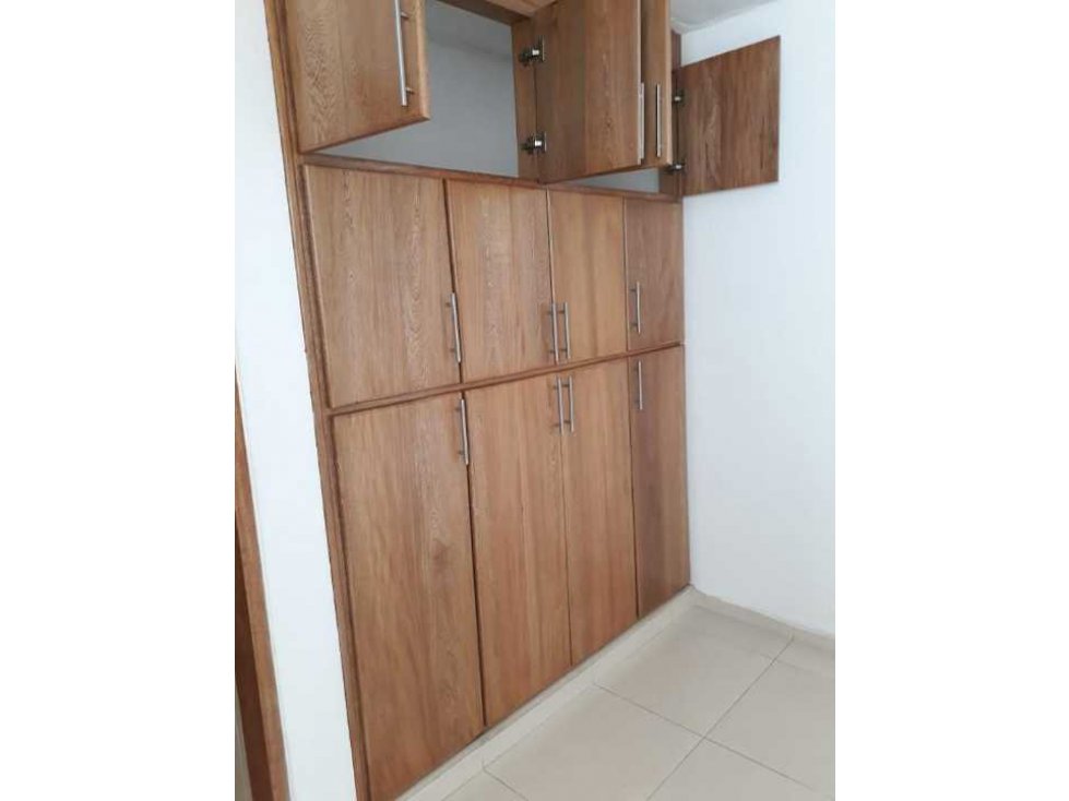 LINDO APARTAMENTO EN VENTA MUY CERCA AL PARQUE PRINCIPAL - CARMEN VIB. — foto 6