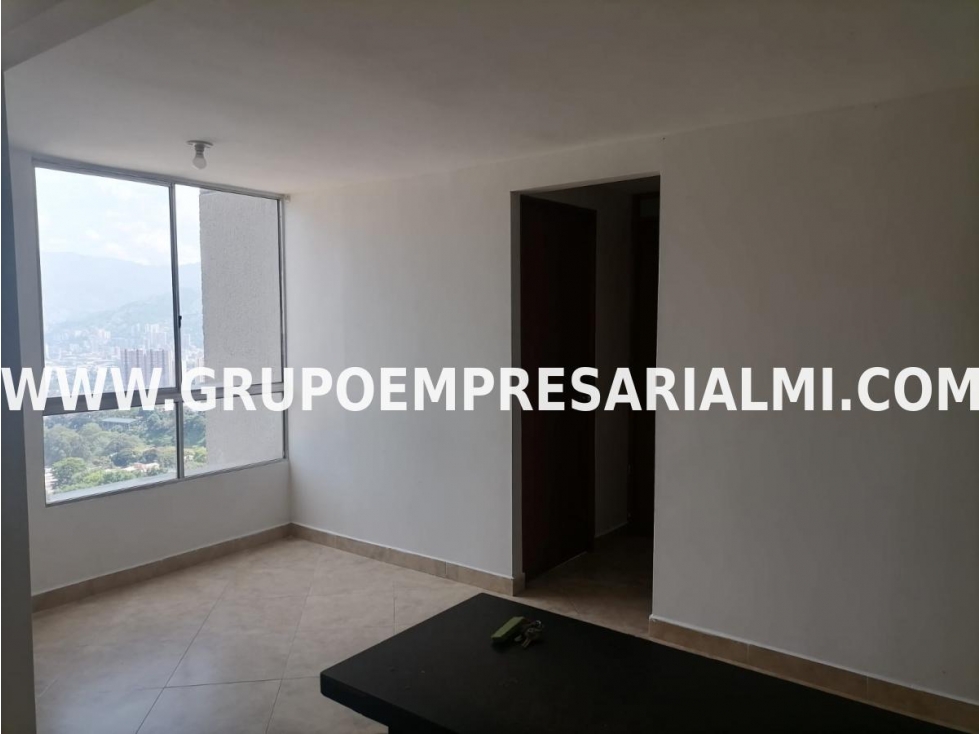 LINDO APARTAMENTO EN VENTA - SECTOR SAN ANTONIO DE PRADO COD: 28874