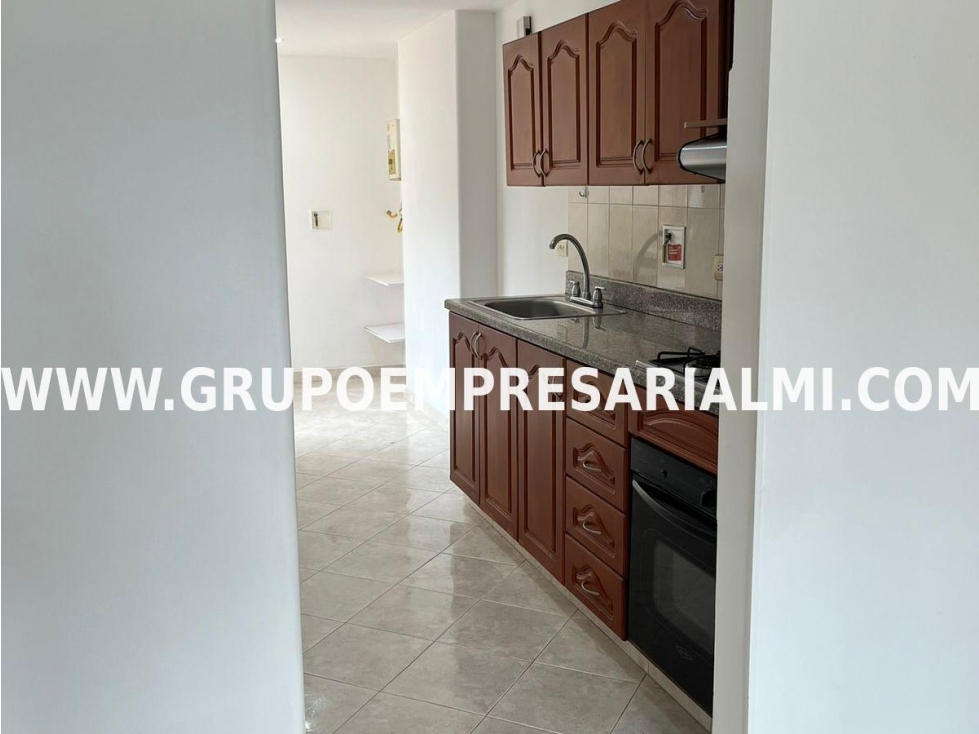 LINDO APARTAMENTO EN VENTA - SECTOR LA CASTELLANA COD: 32860 — foto 3