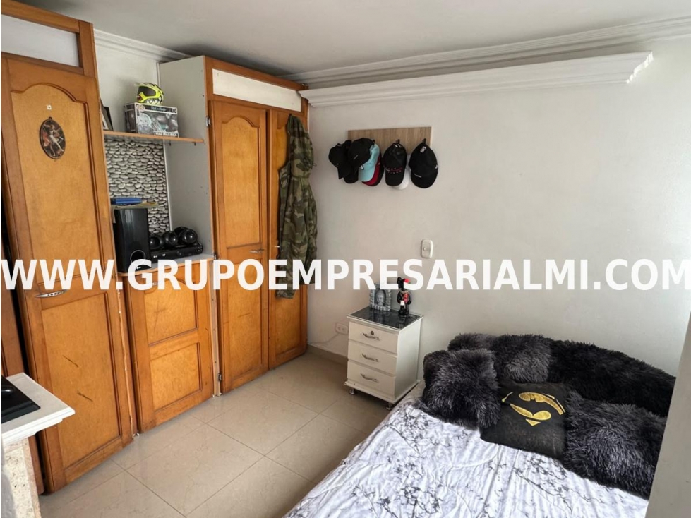 LINDO APARTAMENTO EN VENTA - SECTOR LA MOTA COD: 34033 — foto 2