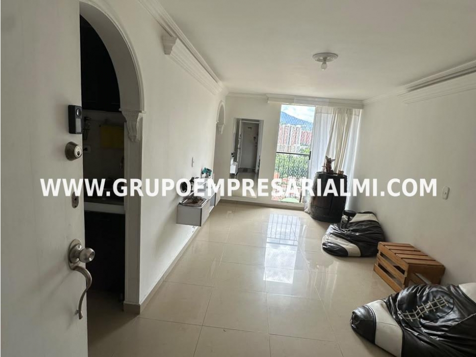 LINDO APARTAMENTO EN VENTA - SECTOR LA MOTA COD: 34033