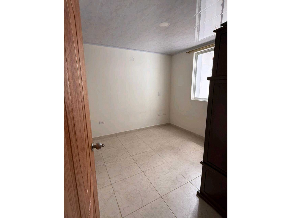 LINDO APARTAMENTO EN VENTA SECTOR LA BOMBA - EL CARMEN DE VIBORAL... — foto 3