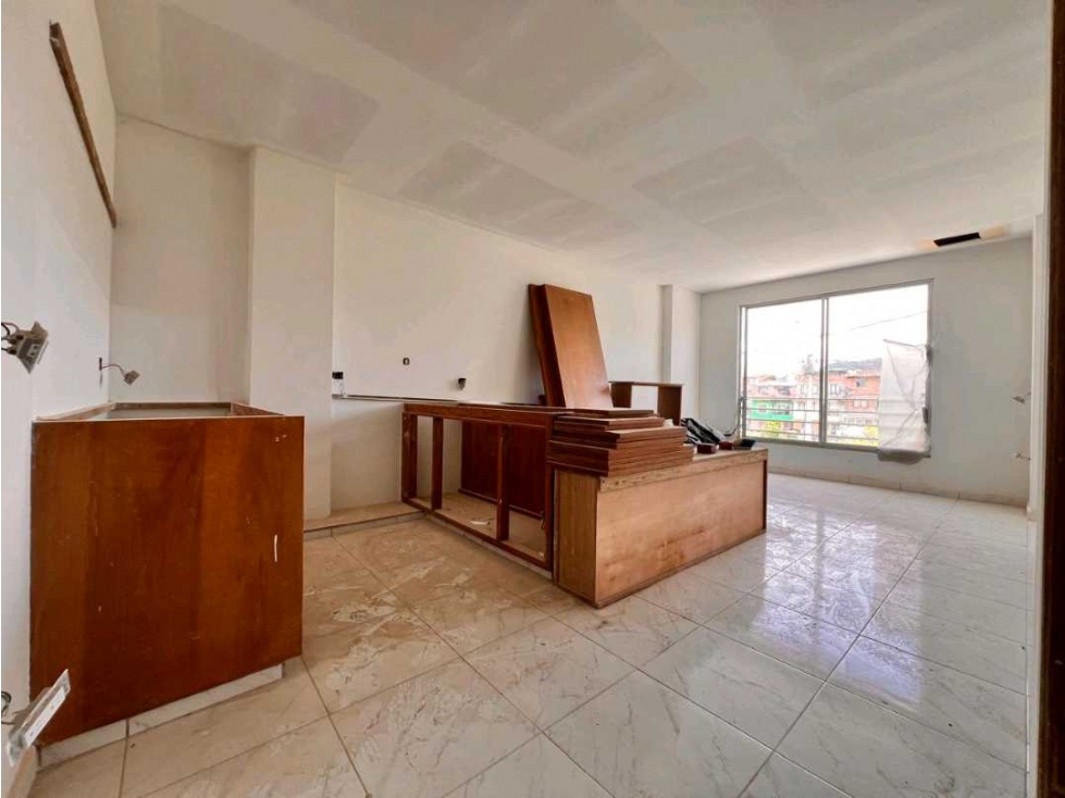 LINDO APARTAMENTO EN VENTA SEGUNDO PISO~ SECTOR BARRIO OSPINA/HOSPITAL — foto 2