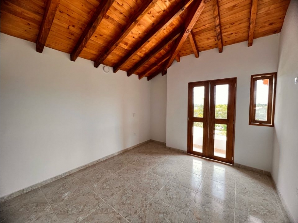 LINDO APARTAMENTO MEDIANERO EN SEGUNDO PISO EN VENTA NUEVO — foto 5